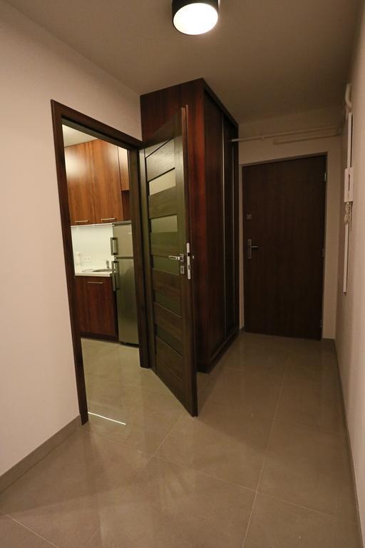Apartment Mona Warsaw Przy Stacji Metra Eksteriør billede